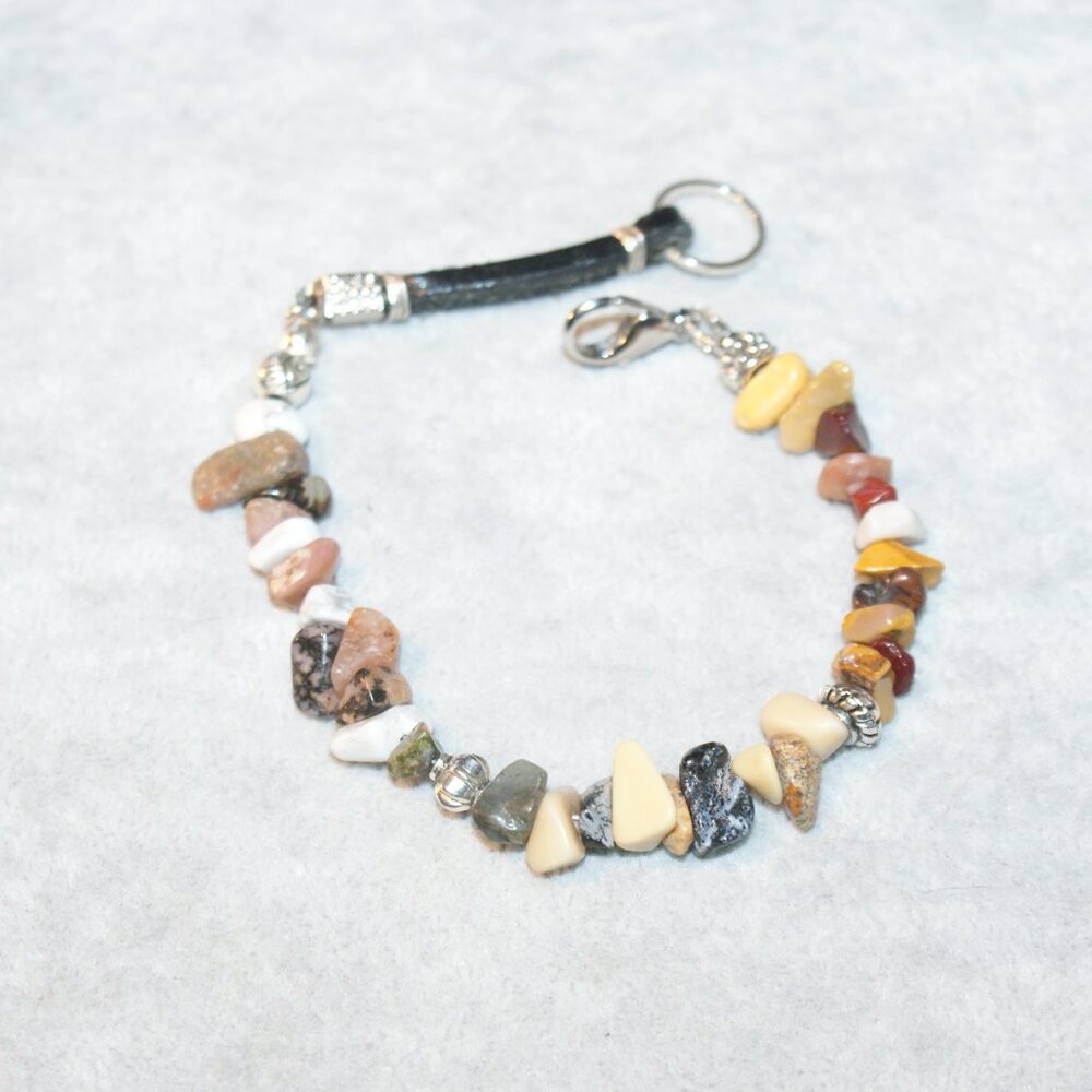 Unisex natural stone chip bracelet BU-15-001